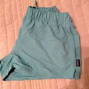 Patagonia Barely Baggies Shorts XS